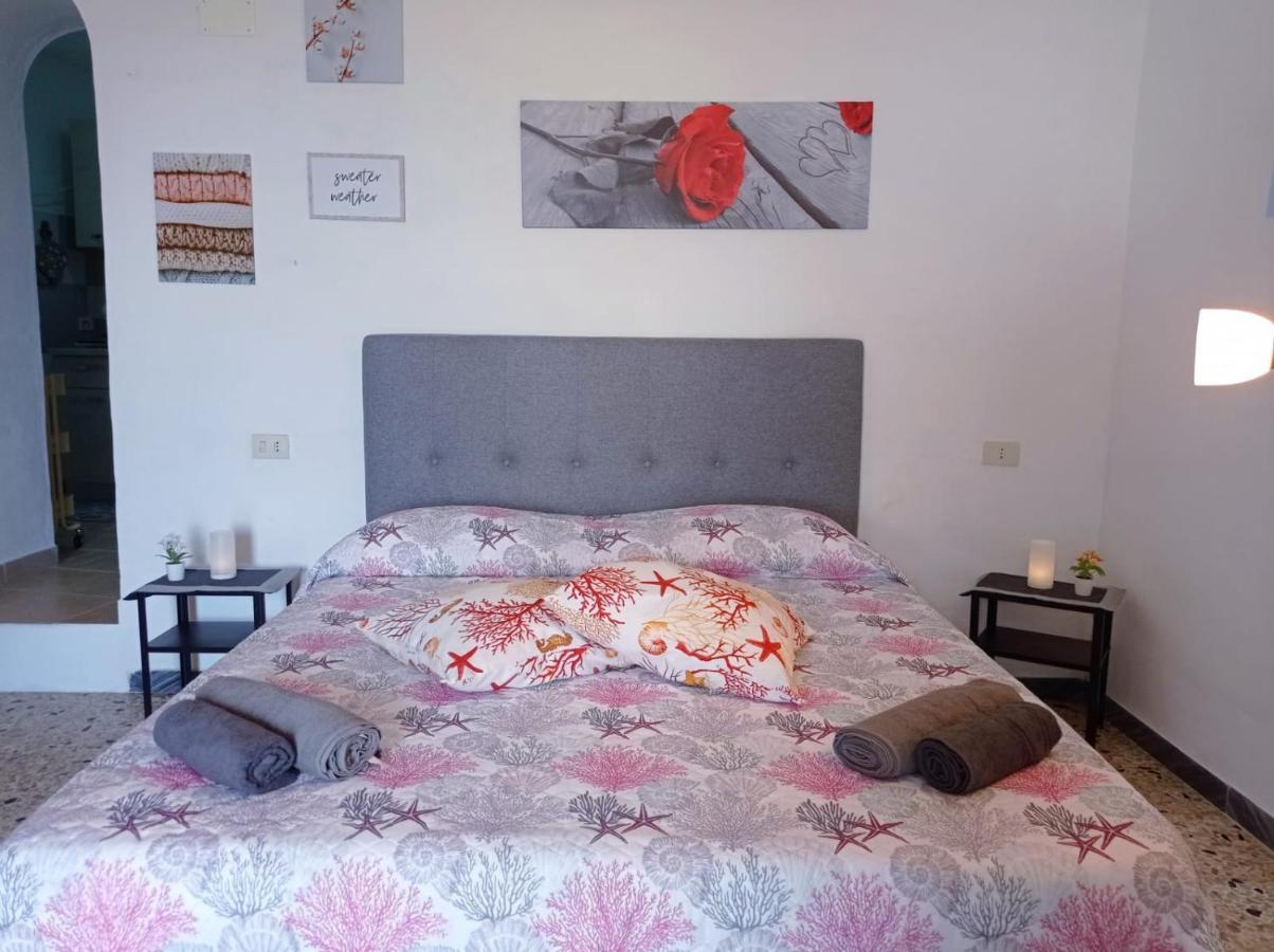 The Quiet House Villa Ponza Exterior photo